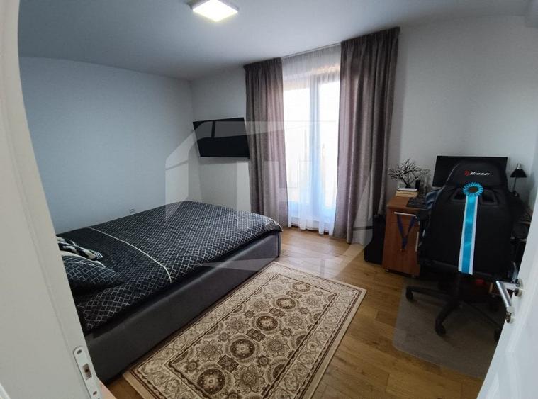 Casă individuală cu 6 camere cu Canalizare în Borhanci