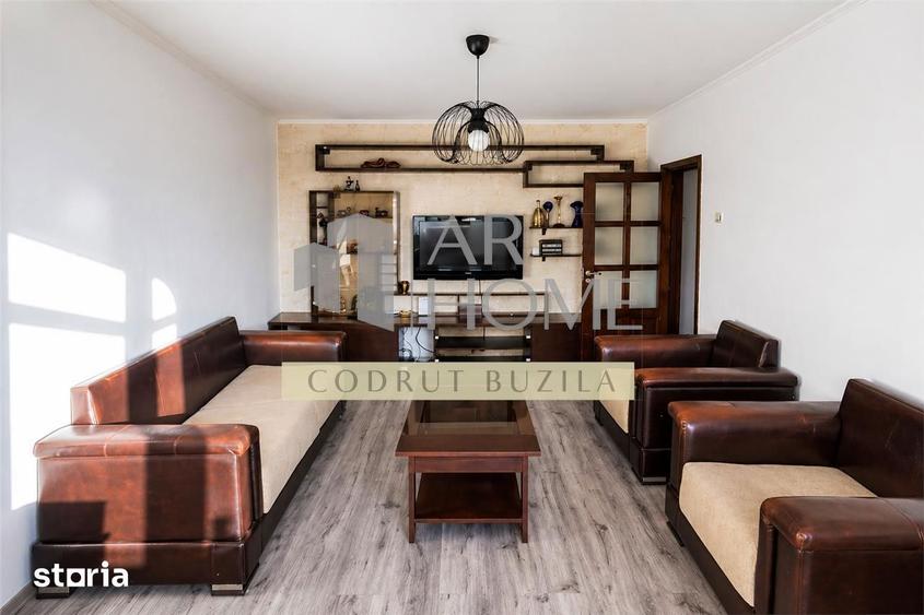 Apartament cu 3 camere decomandat, mobilat în Cantacuzino