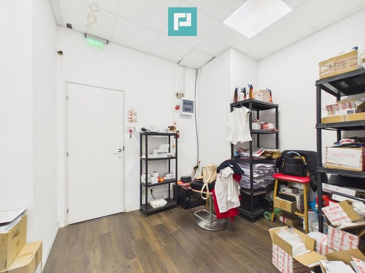 Spațiu comercial, de 76 mp, în Ultracentral