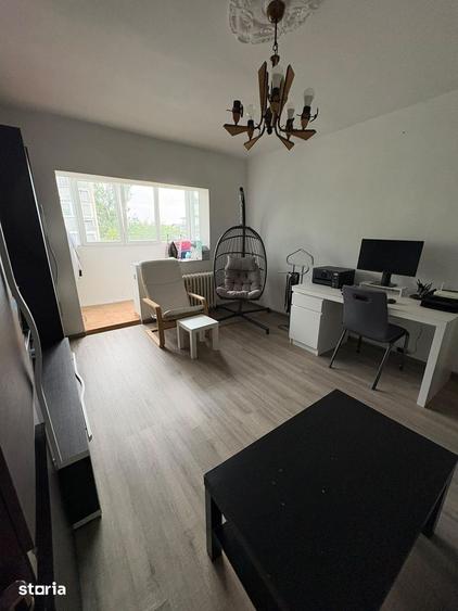 Apartament cu 2 camere decomandat în Rahova