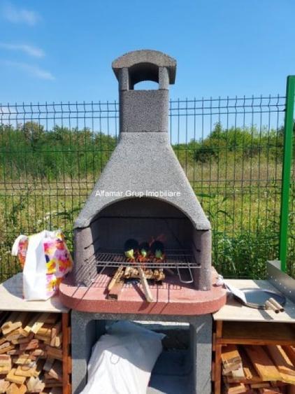 Casă individuală cu 2 camere cu Teren 500 Mp în Periș