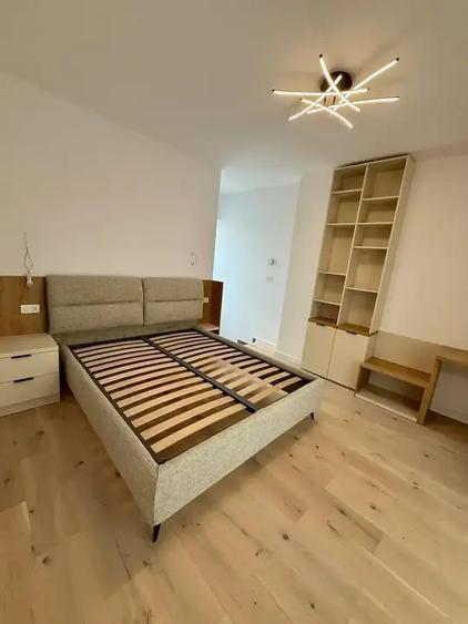 Duplex cu 2 camere cu Canalizare în Exterior Sud
