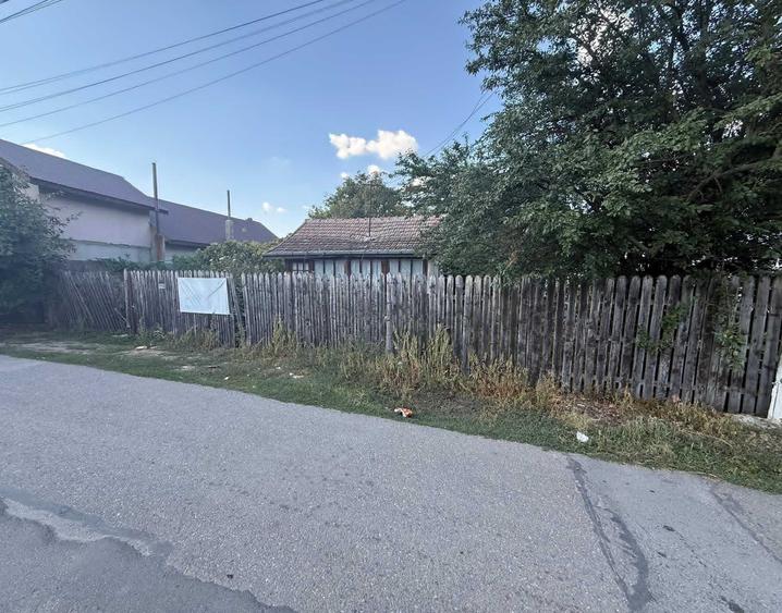 Spațiu comercial, în Dârza