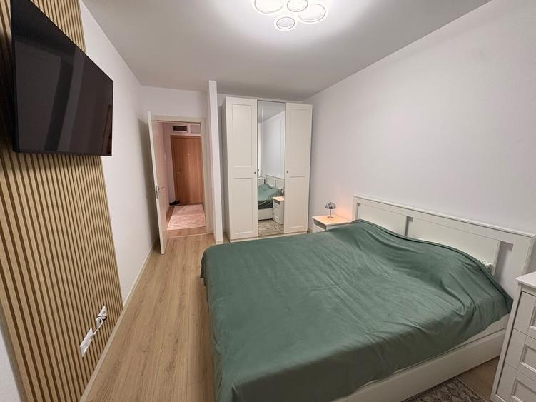 Apartament cu 2 camere decomandat în Drumul Taberei