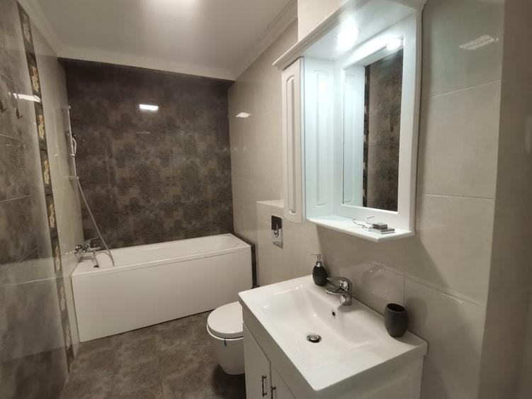 Apartament cu 2 camere decomandat în Gara