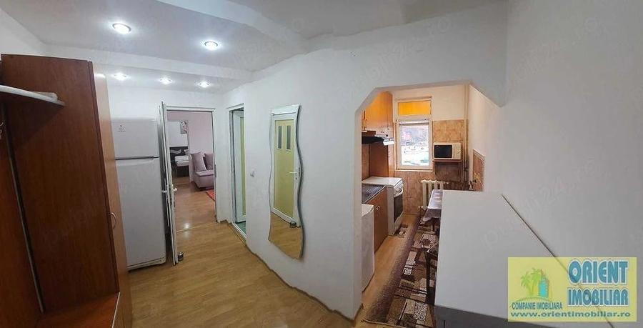 Apartament cu 2 camere semidecomandat în Tomis III