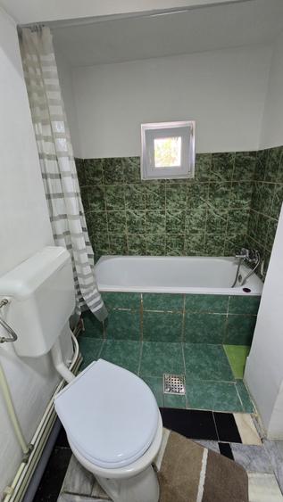 Casă individuală cu 2 camere cu Canalizare în Chitila