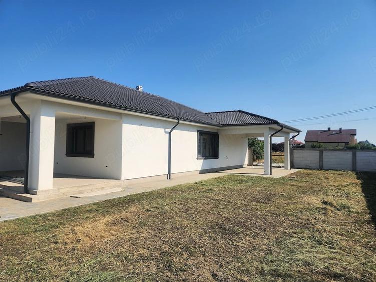 Casă cu Teren 633 Mp în Vladimirescu