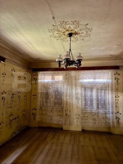 Casă individuală cu 2 camere cu Teren 1332 Mp în Feldioara