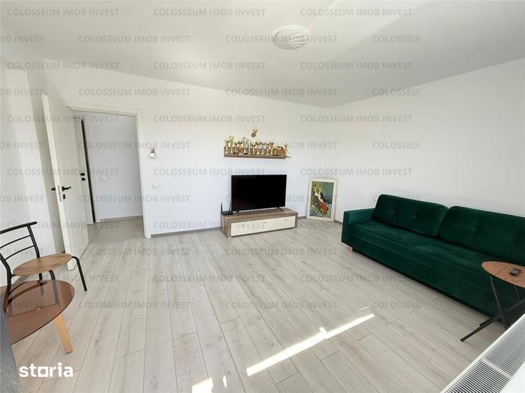 Apartament cu 3 camere decomandat în Tractorul
