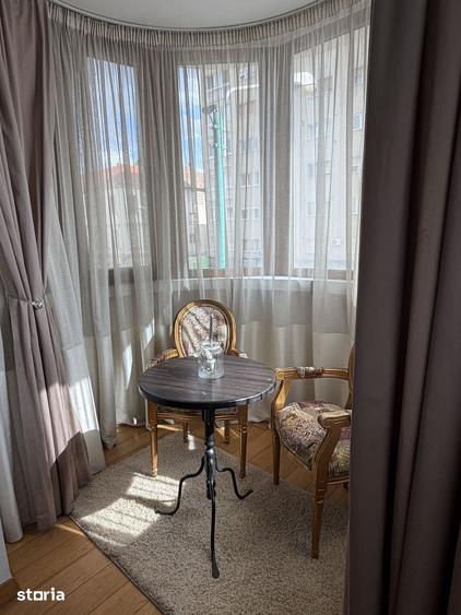 Apartament cu 3 camere în Central
