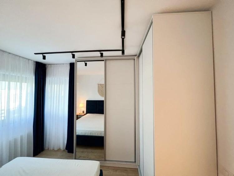 Apartament cu 2 camere decomandat, mobilat în Virtuții