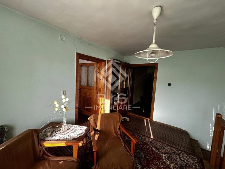Casă cu Teren 2600 Mp în Sărata