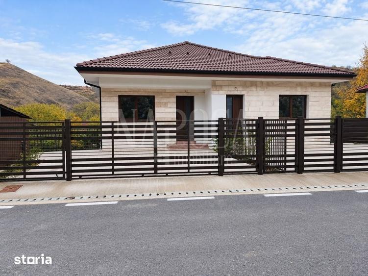 Casă cu 4 camere cu Teren 150 Mp în Florești