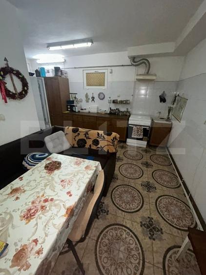 Casă individuală cu 6 camere cu Canalizare în Complex Studențesc