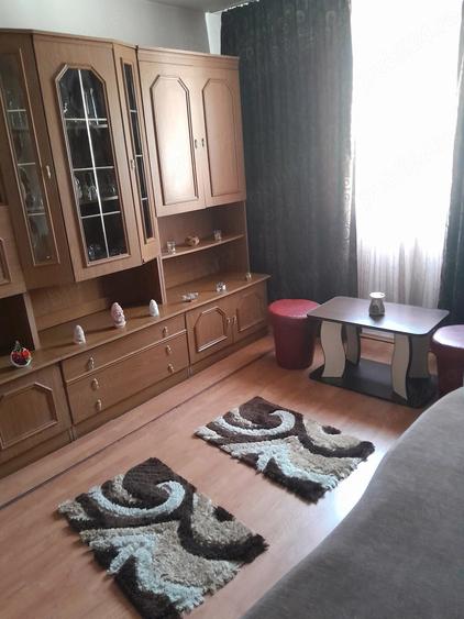 Apartament cu 2 camere nedecomandat în Orșova