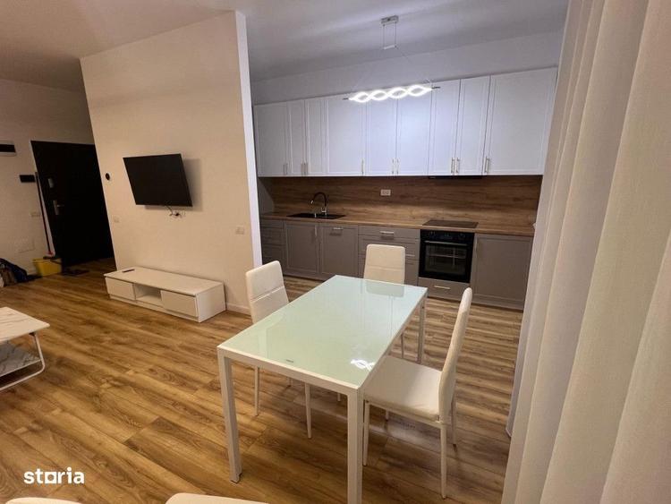 Apartament cu 2 camere semidecomandat, mobilat în Bulgaria