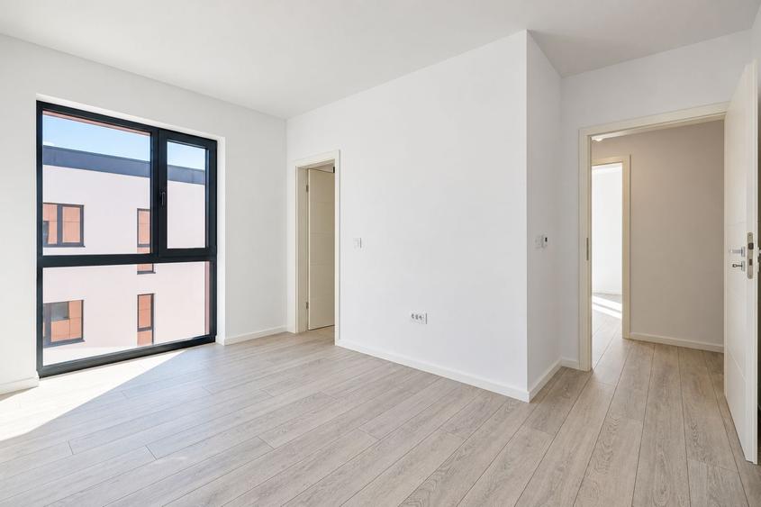 Apartament cu 3 camere semidecomandat în Braytim