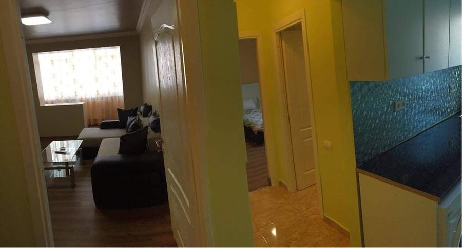 Apartament cu 2 camere decomandat în Micro 17