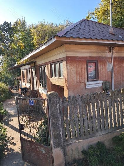 Casă cu 3 camere cu Teren 1354 Mp în Segarcea