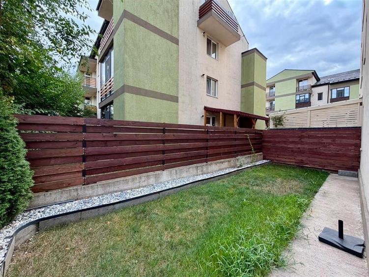 Apartament cu 2 camere decomandat în Rediu