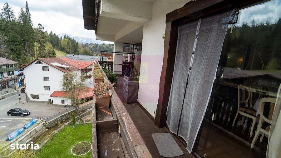 Apartament cu 4 camere decomandat în Clăbucet