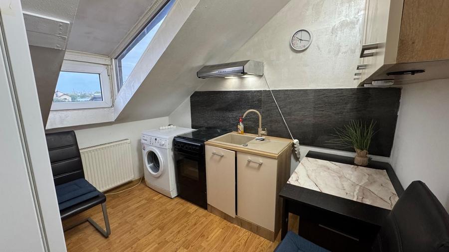 Apartament cu 2 camere decomandat, mobilat în Lipovei