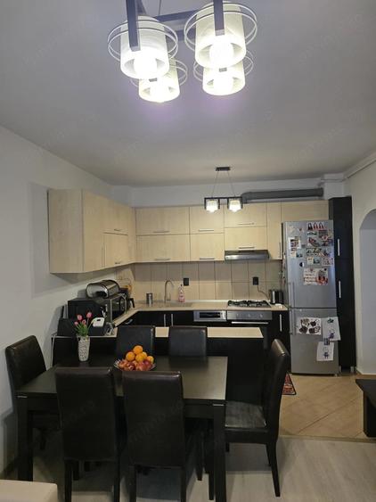 Apartament 3 camere. - 3