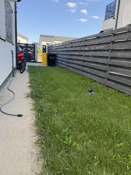 Casă cu 4 camere în Odăi