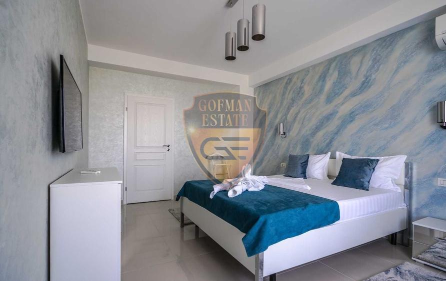 Apartament cu 3 camere decomandat, mobilat în Est
