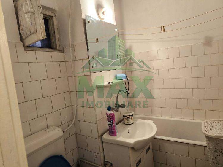 Apartament cu 2 camere decomandat în Vest