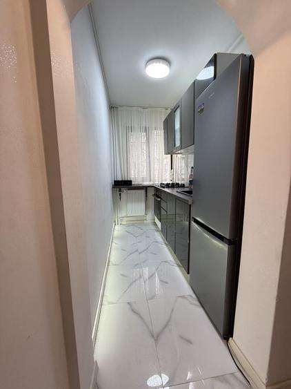 Apartament cu 2 camere semidecomandat în Malu Roșu