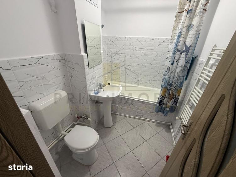 Apartament cu 2 camere semidecomandat în Păcurari