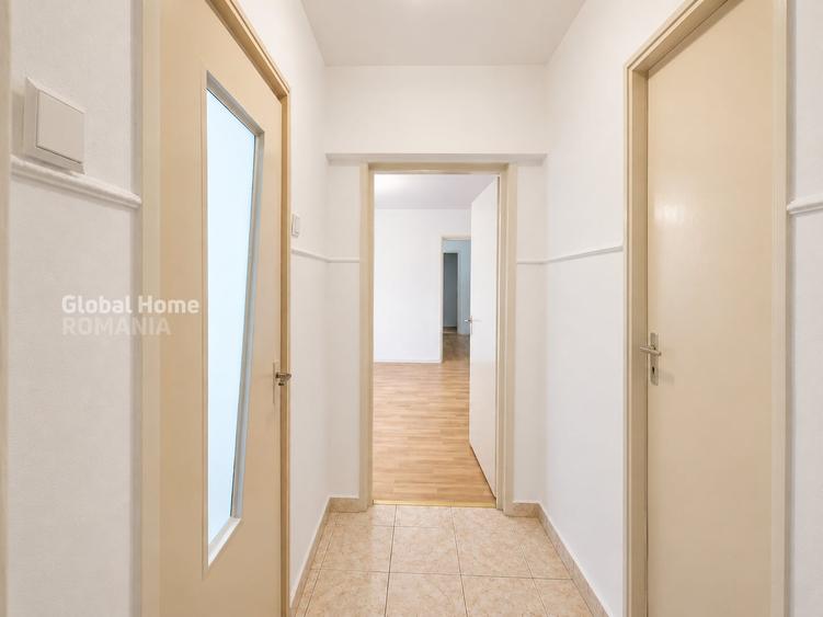 Apartament cu 3 camere semidecomandat în Drumul Taberei
