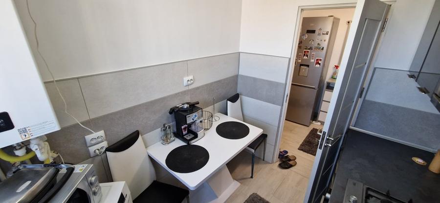 Apartament cu 2 camere decomandat, mobilat în Exterior Est