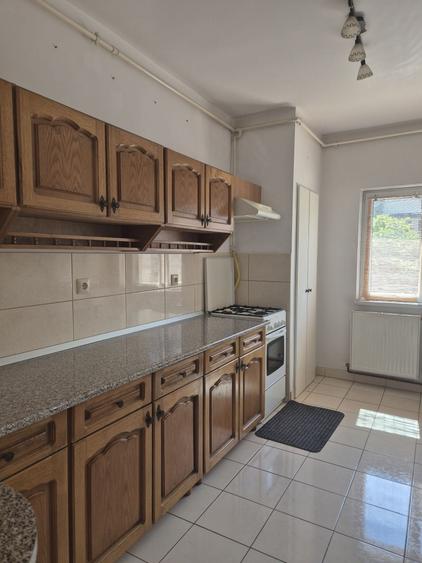 Apartament cu 2 camere semidecomandat în Ultracentral