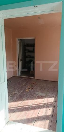 Casa cu 3 camere, bucatarie si baie, 105 mp si un teren de 1900 mp - 3