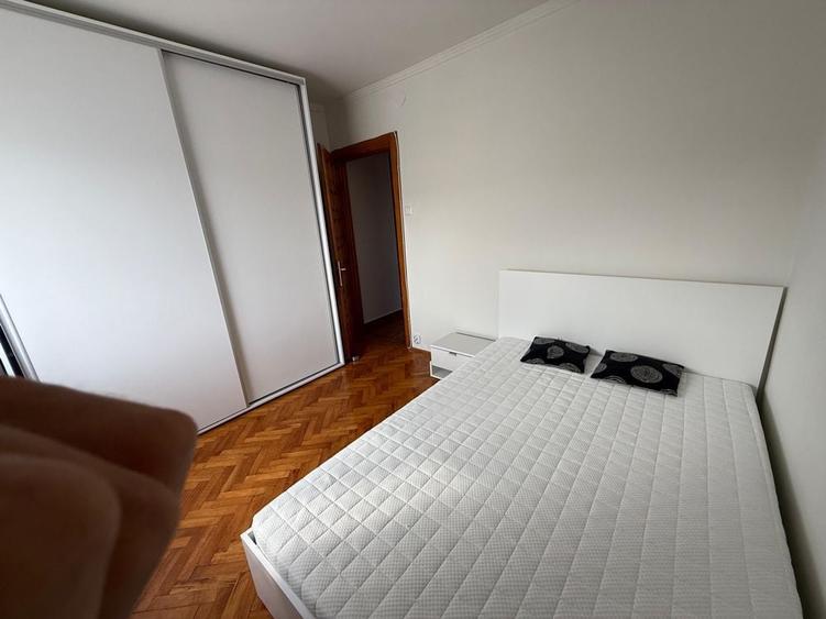 Casă cu 3 camere cu Teren 350 Mp în Radu Negru