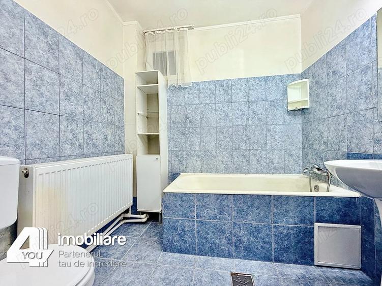 Casă cu Teren 1422 Mp în Cicir