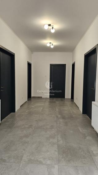 Casă individuală cu 4 camere cu Canalizare în Unirii