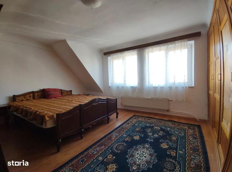 Casă cu 3 camere decomandat cu Teren 360 Mp în Grigorescu