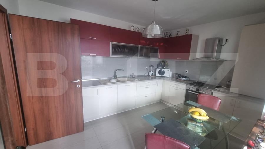 Apartament cu 3 camere decomandat, mobilat în Grigorescu