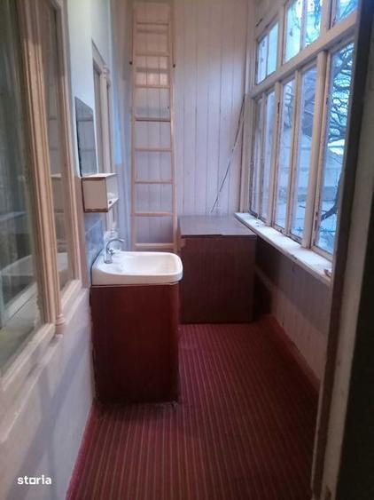 vand casa 4 camere - 2