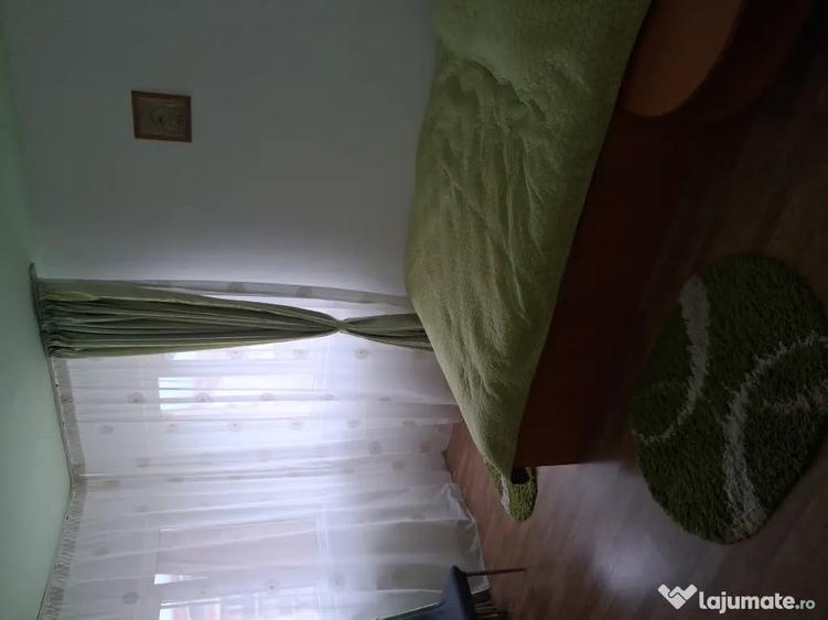 Apartament cu 2 camere decomandat în Florești