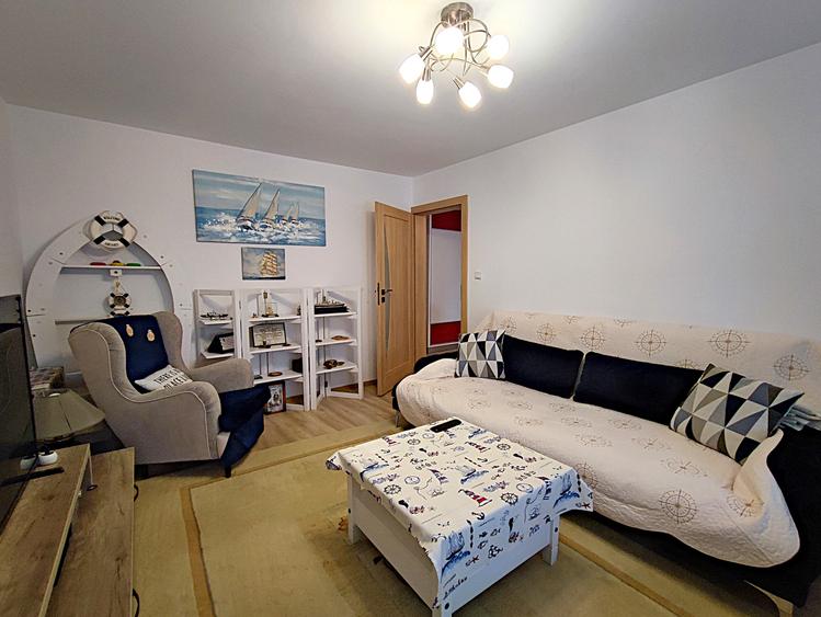 Apartament cu 2 camere decomandat în Faleza Nord