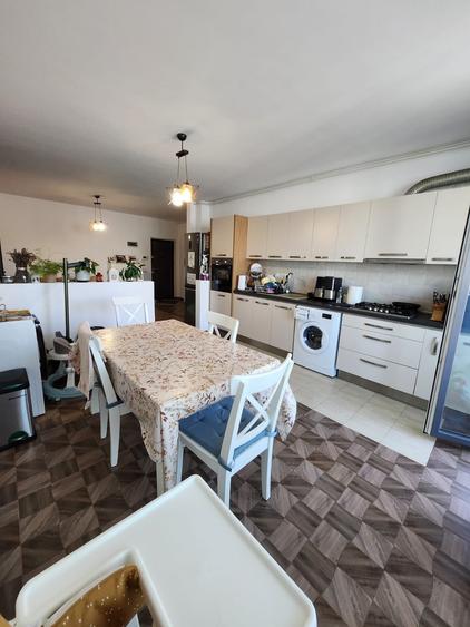 Apartament cu 2 camere decomandat, mobilat în Mănăștur