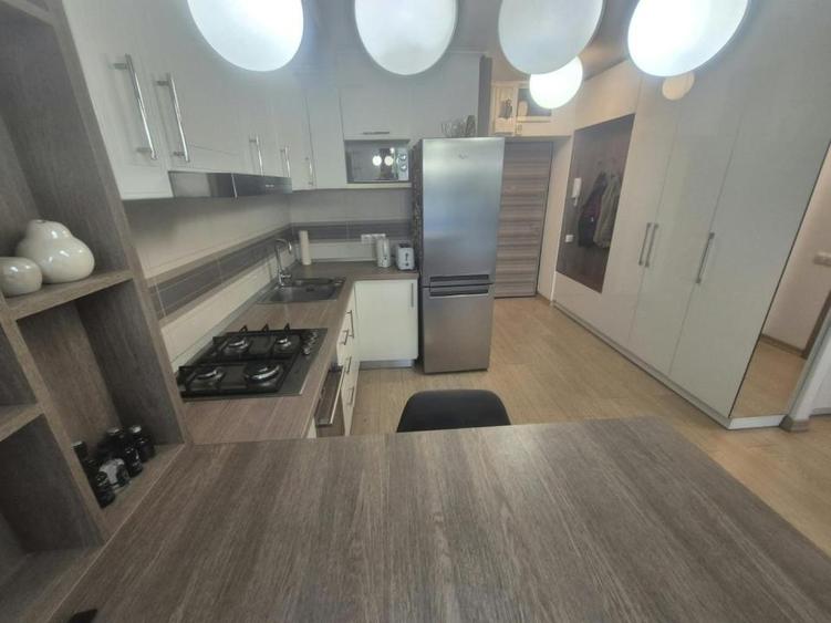 Apartament cu 2 camere în 13 Septembrie