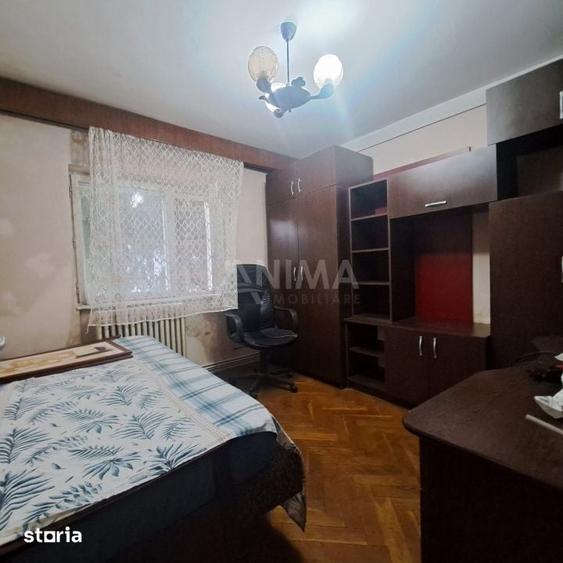 Apartament cu 4 camere, etaj 1, compartimentare decomandata, zona exce - 8