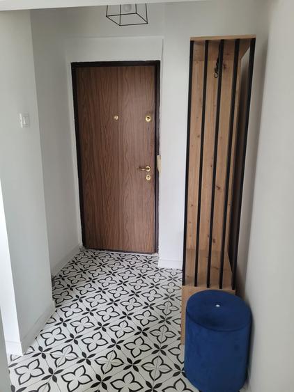 Apartament cu 2 camere semidecomandat în Calea Victoriei