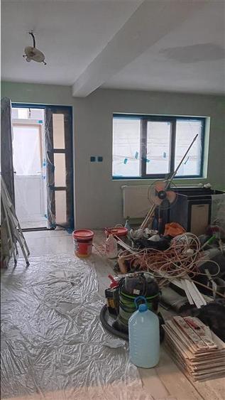 Casă individuală cu 3 camere cu Canalizare în Vișan